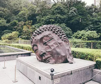 【本地遊 - 山頂探索之遊】賽馬會修復軍火庫 | 爐峰自然步道 | 獅子亭 包來回纜車票 - 品嘗添好運夜茶